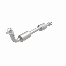 Load image into Gallery viewer, MagnaFlow Direct Fit Catalytic Converter 07-09 Toyota Tundra/Sequoia V8 4.7L - 5582626