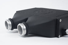 Load image into Gallery viewer, CSF 2014+ BMW M3/M4 (F8X) Top Mount Charge-Air-Cooler - Crinkle Black - 8082