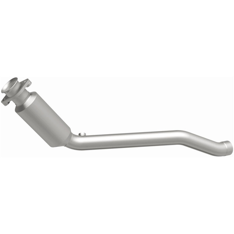 MagnaFlow Direct Fit Catalytic Converter 2010-2013 Land Rover LR4 V8 5 OEM Underbody - 21-531