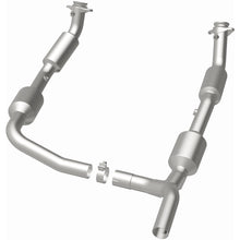 Load image into Gallery viewer, MagnaFlow Direct Fit Catalytic Converter 2008+ Ford E-150 4.6L - 5481640