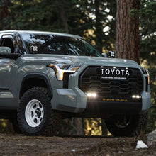 Load image into Gallery viewer, Baja Designs 2022+ Toyota Tundra S2 SAE OEM Fog Light Replacement Kit - Clear - 448162