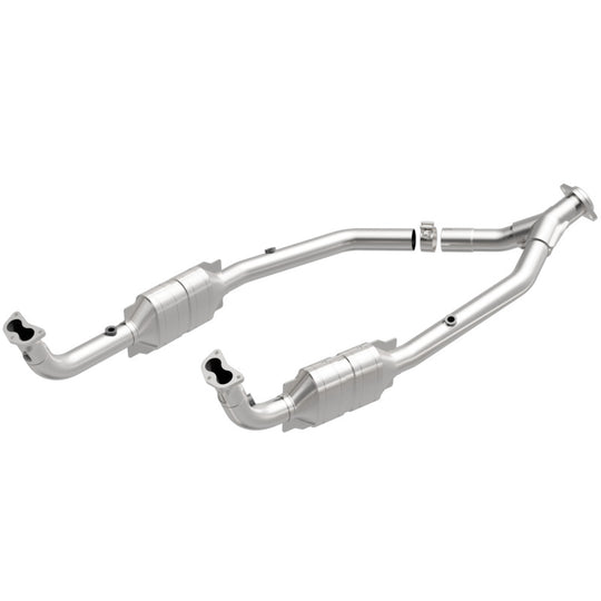 MagnaFlow Direct Fit Catalytic Converter 99-04 LR Discovery V8 OEM - 49720