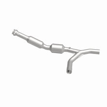 Load image into Gallery viewer, MagnaFlow 2007 Ford E-150 4.6L Direct Fit Converter - 5582310