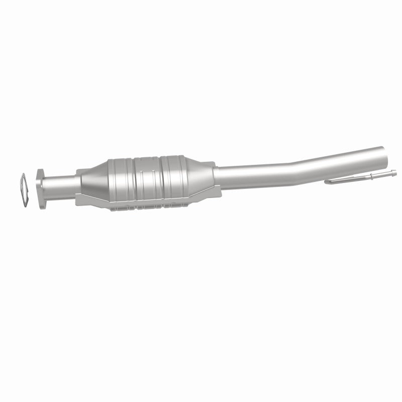 MagnaFlow Direct Fit Catalytic Converter 01-04 Ford Escape 3.0L Rear / 01-04 Mazda Tribute 3.0L Rear - 93137