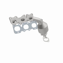 Load image into Gallery viewer, MagnaFlow Direct Fit Catalytic Converter 2007-2009 Sorento 3.3 3.8 L Manifold - 52309