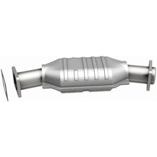 Load image into Gallery viewer, MagnaFlow Direct Fit Catalytic Converter GM 75 79 - 93427