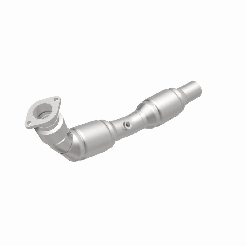 MagnaFlow Direct Fit Catalytic Converter 10-12 Chevy Camaro 6.2L P/S (49 State) - 49939