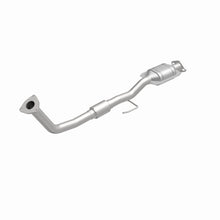 Load image into Gallery viewer, MagnaFlow Direct Fit Catalytic Converter 1996 Toyota Camry 2.2L - 441769