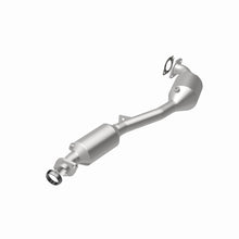 Load image into Gallery viewer, MagnaFlow 2005 Saab 9-2X 2.5L Direct Fit Converter - 5411026