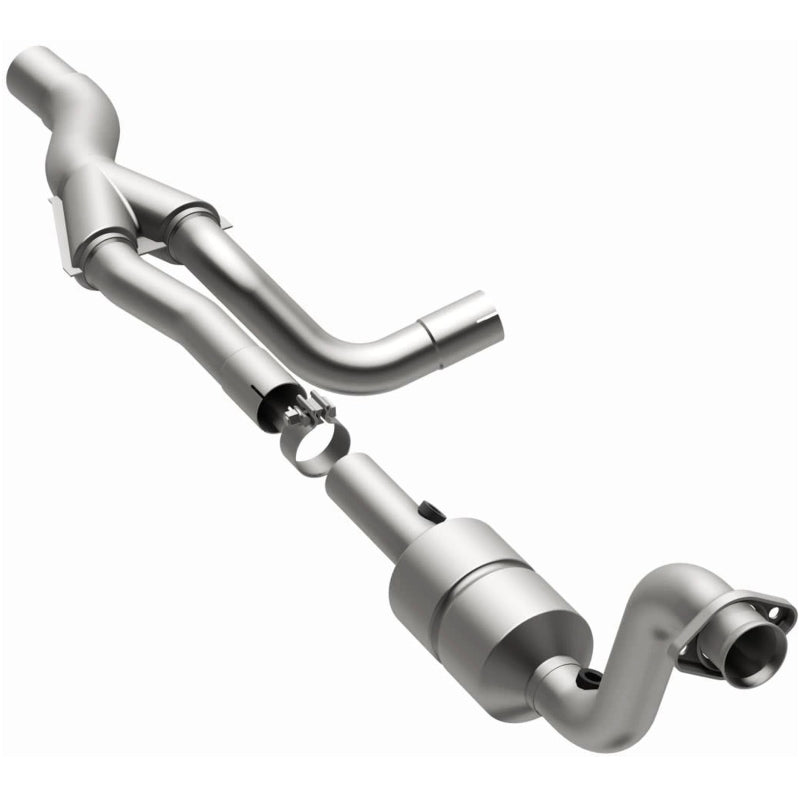 MagnaFlow Direct Fit Catalytic Converter 04-06 Dodge Durango 5.7L Passenger Side - 49499