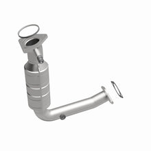 Load image into Gallery viewer, MagnaFlow Direct Fit Catalytic Converter 00-04 Ford Focus 4.2L M/T - 25201