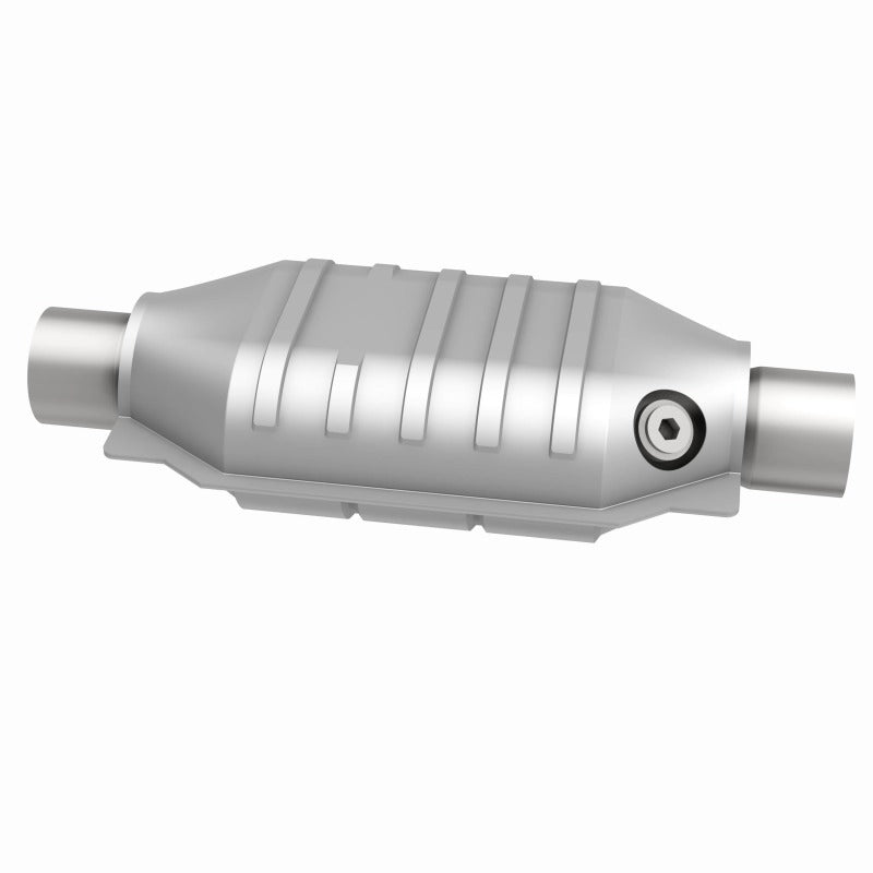 MagnaFlow Universal Catalytic Converter 3 W/O2 Boss - 94239