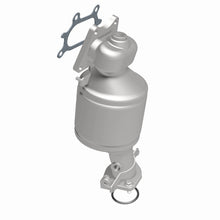 Load image into Gallery viewer, MagnaFlow Direct Fit Catalytic Converter 04-07 Saturn VUE 3.5L Rear - 24741