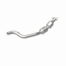 Load image into Gallery viewer, MagnaFlow 13-17 Range Rover V8 5 OEM Underbody Direct Fit EPA Compliant Catalytic Converter - 21-536