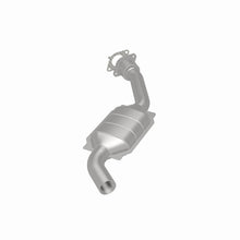 Load image into Gallery viewer, MagnaFlow Direct Fit Catalytic Converter 04-05 Ford Tauras 3.0L - 457207