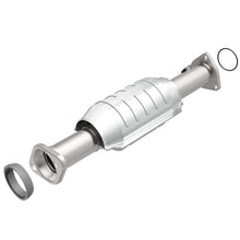 Load image into Gallery viewer, MagnaFlow Direct Fit Catalytic Converter 97-01 Honda CR-V 2.0L - 51329