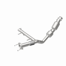 Load image into Gallery viewer, MagnaFlow Direct Fit Catalytic Converter 2021 Ford F-150 Right Underbody 3.5L - 280268