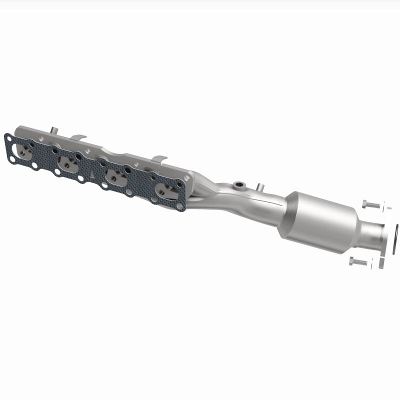 MagnaFlow Direct-Fit SS Catalytic Converter 04-06 Nissan Titan 5.6L V8 (California) - 4451501