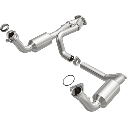 MagnaFlow Conv DF 02-06 Cadillac Escalade / 02-06 Chevy Avalanche 5.3L Dual Conv Y-Pipe Assembly 2WD - 93419