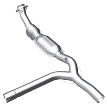 Load image into Gallery viewer, MagnaFlow Direct Fit Catalytic Converter 01-03 F150 5.4 Passenger Side OEM - 49622
