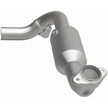 Load image into Gallery viewer, MagnaFlow Direct Fit Catalytic Converter 05-06 Lincoln Navigator 5.4L - 52507