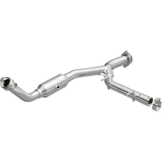 MagnaFlow 05-06 Ford Expedition 5.4L Direct Fit Converter - 4651411