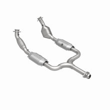 Load image into Gallery viewer, MagnaFlow Direct Fit Catalytic Converter 2003 Ford Mustang 3.8L - 441345