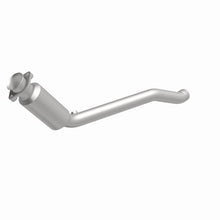 Load image into Gallery viewer, MagnaFlow Direct Fit Catalytic Converter 2010-2013 Land Rover LR4 V8 5 OEM Underbody - 21-531
