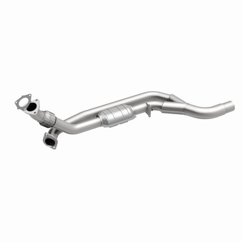 MagnaFlow Direct Fit Catalytic Converter 96-97 Camaro 5.7L P/S - 23518