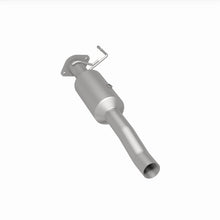 Load image into Gallery viewer, MagnaFlow 18-19 Ford F-450 Super Duty V10 6.8L Underbody Direct Fit Catalytic Converter - 280439