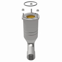 Load image into Gallery viewer, MagnaFlow Direct Fit Catalytic Converter 02-03 Jaguar X-Type Front - 51432