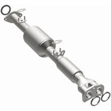 Load image into Gallery viewer, MagnaFlow Direct Fit Catalytic Converter 91-95 Toyota Previa 2.4L - 3391896