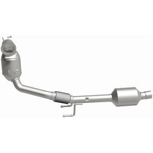 Load image into Gallery viewer, MagnaFlow Direct Fit Catalytic Converter 19-20 Volkswagen Jetta 1.4L Underbody - 280340
