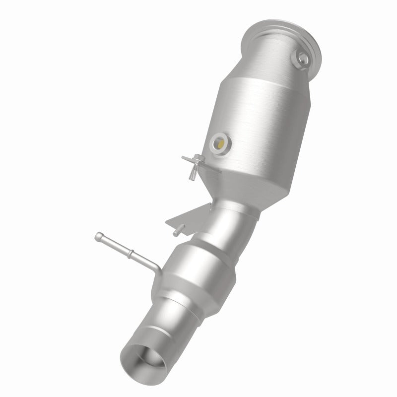 MagnaFlow Direct Fit Catalytic Converter 12-14 BMW 528i 2 L Closed Couple - 52266