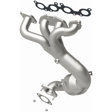 Load image into Gallery viewer, MagnaFlow Direct Fit Catalytic Converter 05-11 Volvo XC90 4.4L Rear - 51863