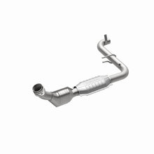 Load image into Gallery viewer, MagnaFlow Direct Fit Catalytic Converter 01 Ford Lightning 5.4L - 51416