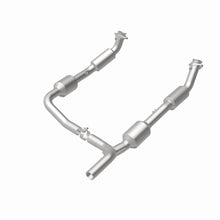 Load image into Gallery viewer, MagnaFlow Direct Fit Catalytic Converter 2008+ Ford E-150 4.6L - 5481640