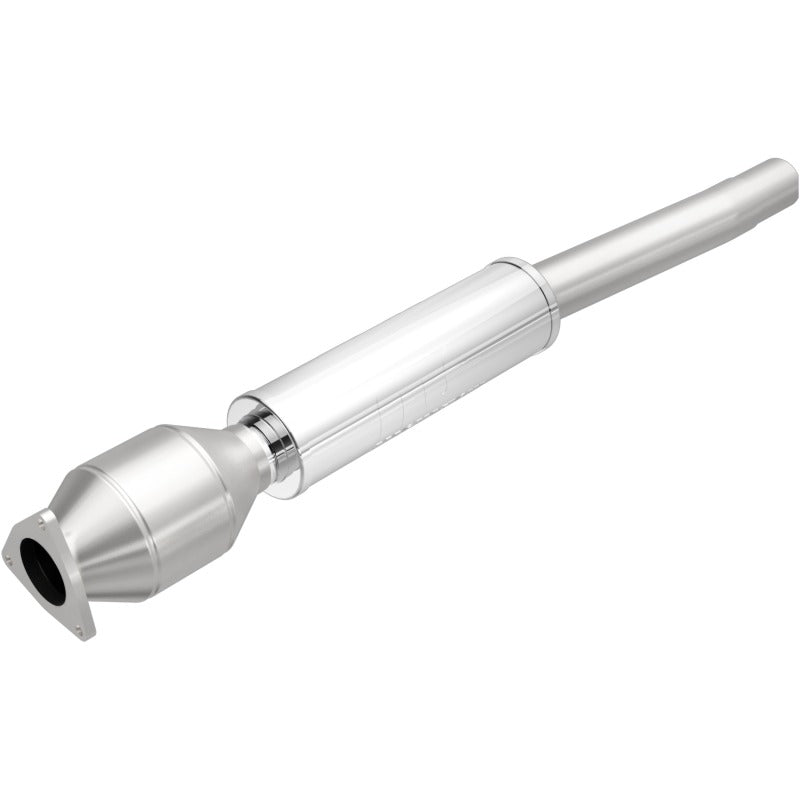 MagnaFlow Direct Fit Catalytic Converter 03-06 VW Phaeton 4.2L PS Rr - 49878