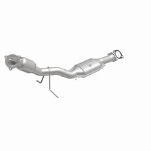 Load image into Gallery viewer, MagnaFlow 03-04 Volvo XC90 2.5L Direct Fit Converter - 51549