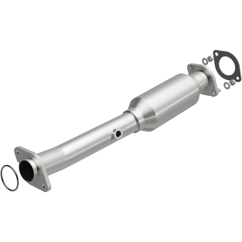 MagnaFlow 05-06 Nissan Titan 5.6L Direct Fit Converter - 5592215