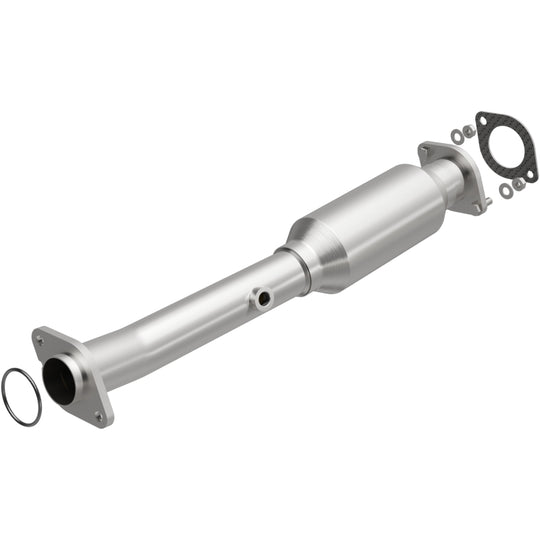 MagnaFlow 05-06 Nissan Titan 5.6L Direct Fit Converter - 5592215