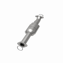 Load image into Gallery viewer, MagnaFlow Direct Fit Catalytic Converter 05-09 Toyota Tacoma 4.0L P/S Rear - 49702