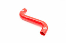 Load image into Gallery viewer, GrimmSpeed 02-07 Subaru WRX / 04-07 Subaru STi / 02-05 Subaru Impreza Radiator Hose Kit - Red - 405329