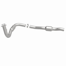 Load image into Gallery viewer, MagnaFlow 01-06 Sierra 2500 HD 6.0L D/S Direct Fit Converter - 52492