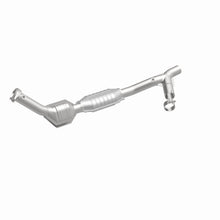 Load image into Gallery viewer, MagnaFlow Direct Fit Catalytic Converter 97-98 Ford Trucks 5.4L - 447130