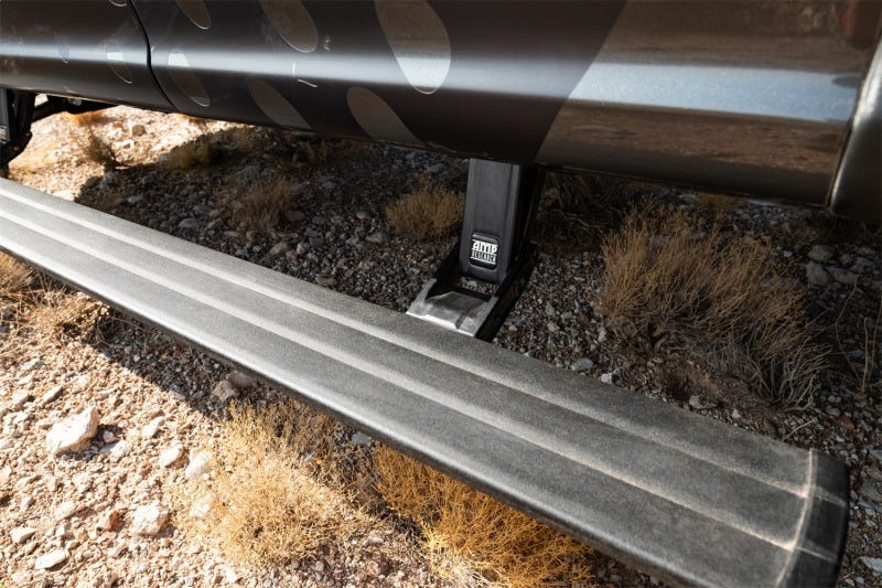 AMP Research 15-20 Chevy/GMC Silverado 2500-3500/Sierra 2500-3500/Crew & Double Cab PowerStep - 86147-01A