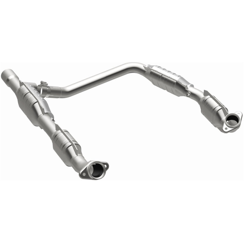 MagnaFlow Direct Fit Catalytic Converter 05-07 Ford E-250/E-350 Econoline V8 5.4L - 93167