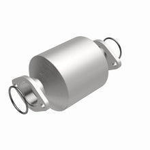 Load image into Gallery viewer, MagnaFlow Direct Fit Catalytic Converter 93-97 Geo Prizm-Toyota Celi - 23656
