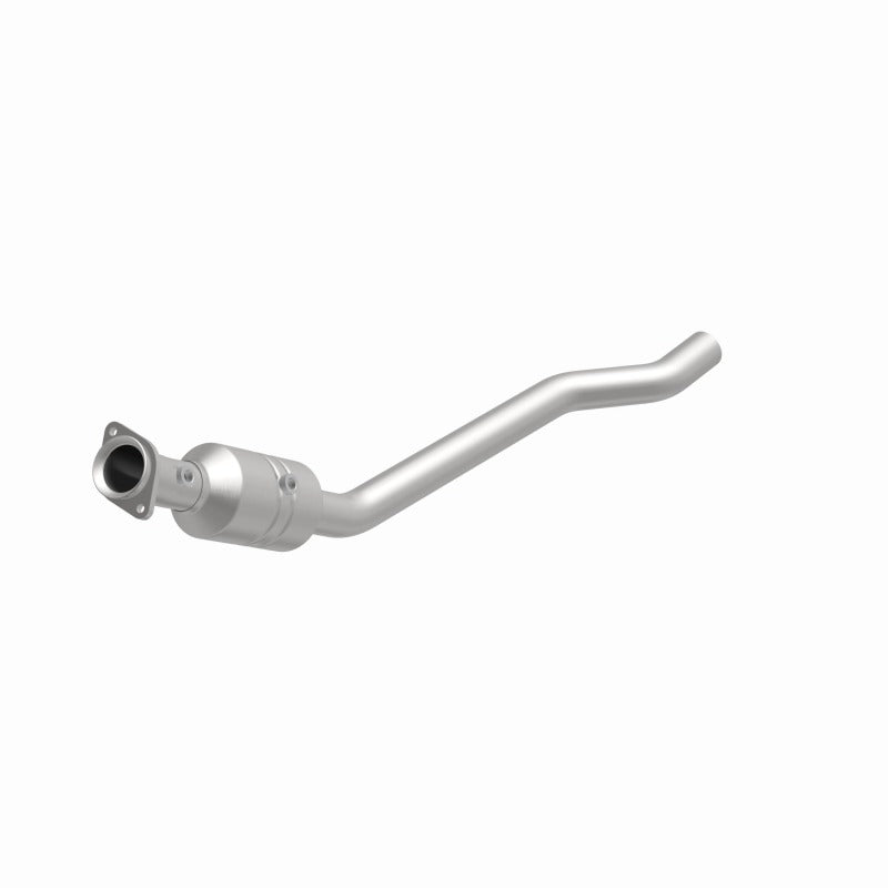 MagnaFlow 11-17 Jeep Grand Cherokee 5.7L Direct Fit Converter - 5551739
