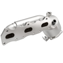 Load image into Gallery viewer, MagnaFlow Direct Fit Catalytic Converter 00 Suzuki Grand Vitara 2.5L - 452282